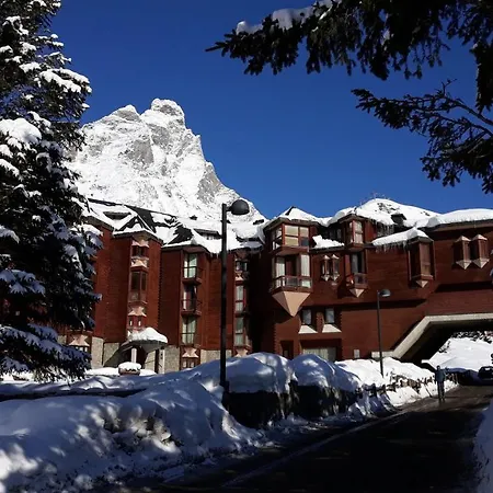 Giomein - Cervino Chalet Apartment